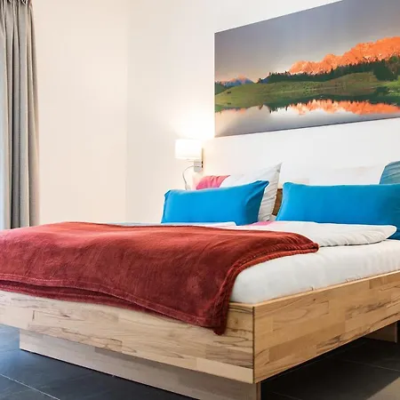 Appartement Exklusive In Der Historischen Ballenhausgasse Mittenwald